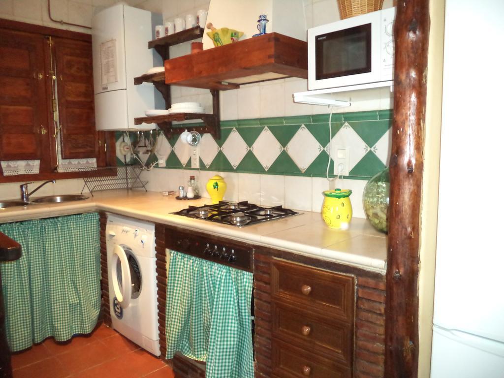 La Ermita Del Poqueira Apartment Bubion Phòng bức ảnh